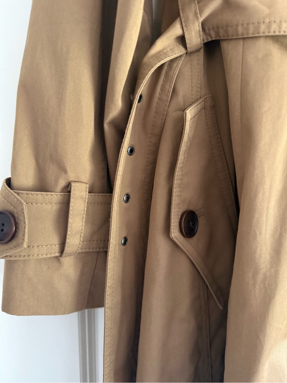 Banana Republic Brown Trench Coat - Women's Double-Breasted - Picture 5 of 6